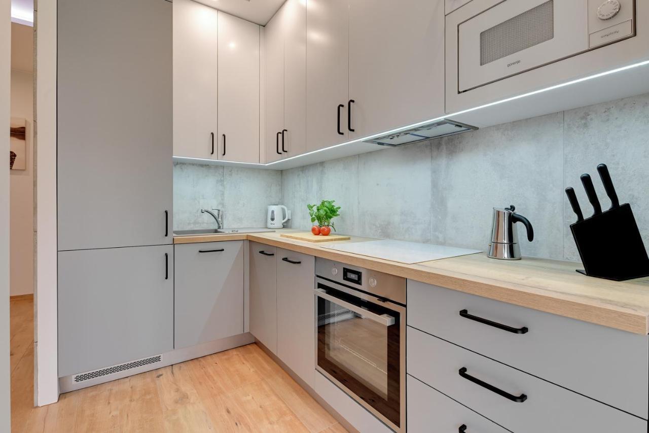 Central Apartment - Free Private Parking Gdańsk Eksteriør bilde