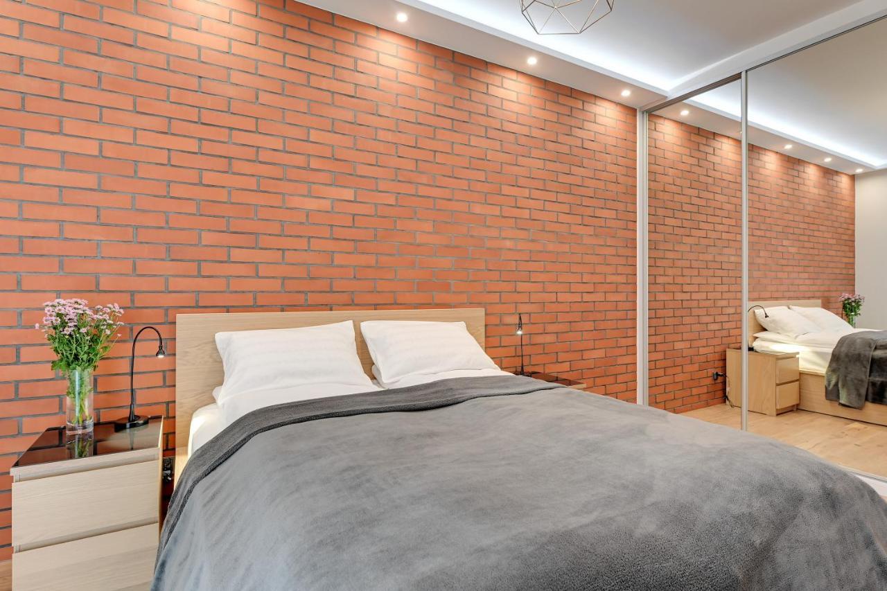 Central Apartment - Free Private Parking Gdańsk Eksteriør bilde